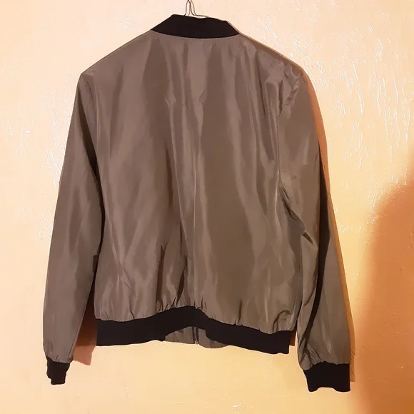 Soma Olive Bomber Jacket with Patches Might Be Large Or Xl - Picture 2 of 3